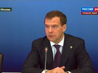 Медведев: Сколково должно стать стреляющим брендом, министрам нужен допинг
