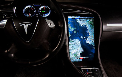 Электромобили Tesla будут поддерживать сторонние приложения