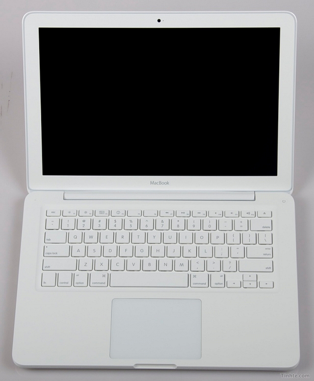 Утечка о новых MacBook (фото, видео)