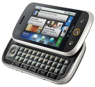 Смартфон Motorola Cliq с интерфейсом MOTOBLUR