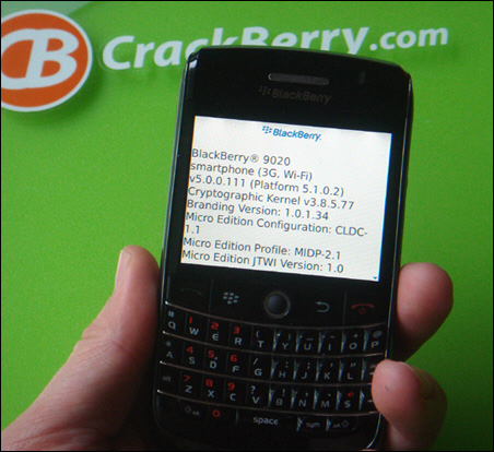 BlackBerry Onyx (9020)