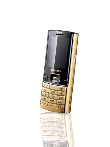 «Золотой» Samsung Duos D780 — официальный телефон Олимпийской сборной России