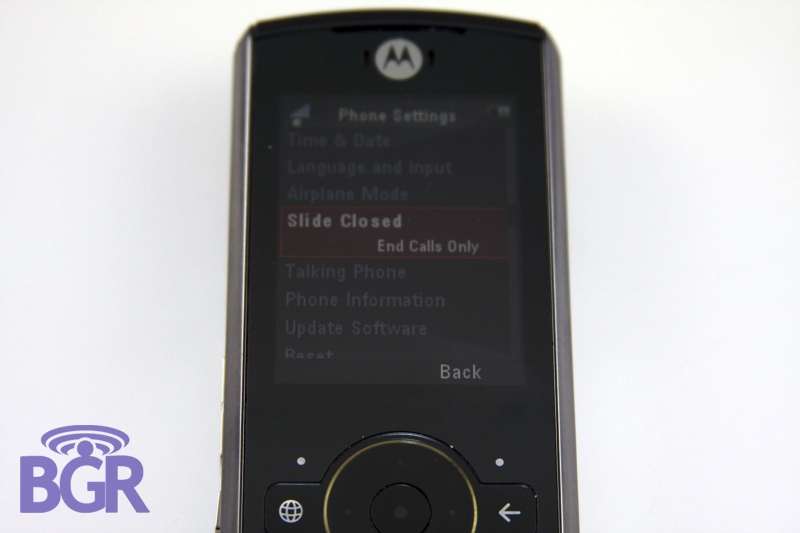 Фото и некоторые подробности о неведомом камерофоне Motorola