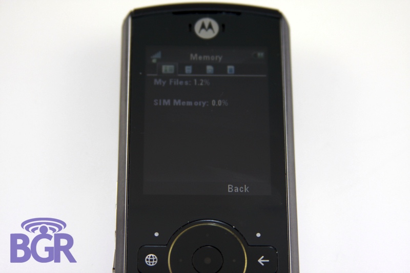 Фото и некоторые подробности о неведомом камерофоне Motorola