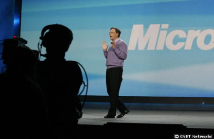 Гейтс пообещал Windows 7 в 2009 году, Microsoft официально заявила о 2010-м